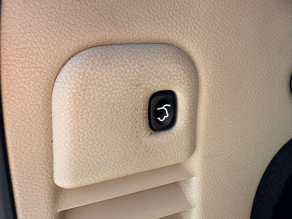 2019 Jeep Grand Cherokee Image 38