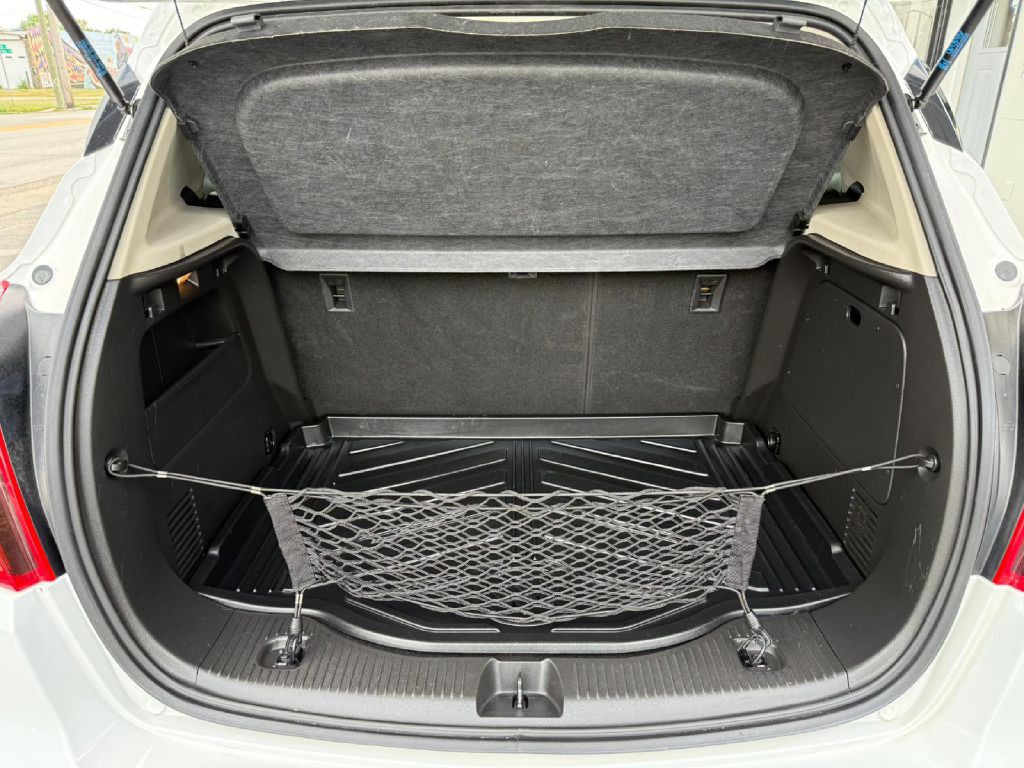 2019 Buick Enclave Image 17