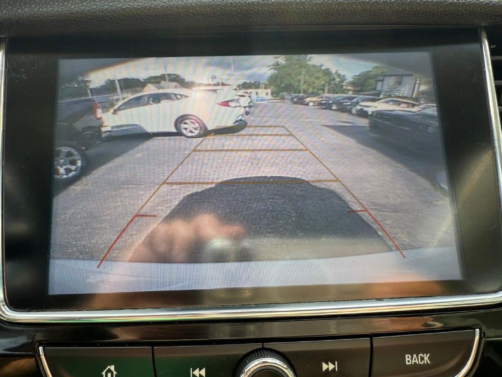 2019 Buick Enclave Image 22