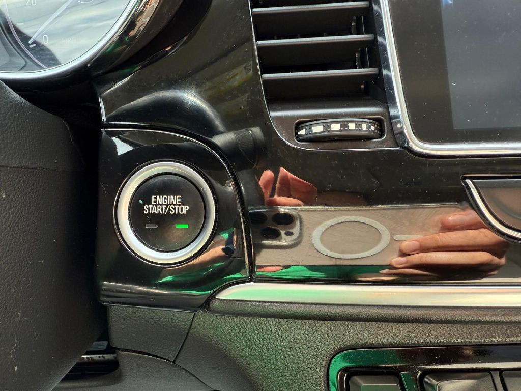 2019 Buick Enclave Image 25