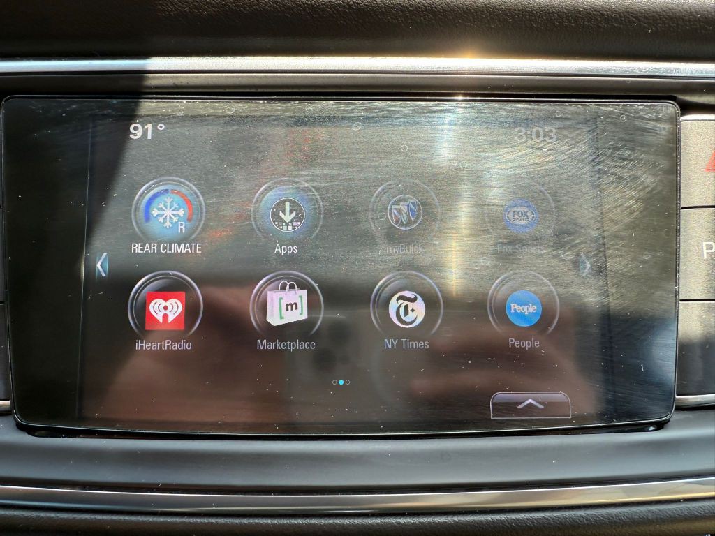 2019 Buick Enclave Image 27