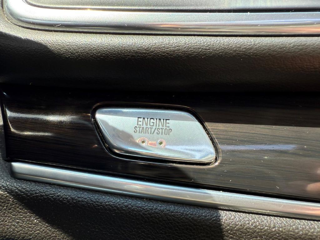 2019 Buick Enclave Image 30