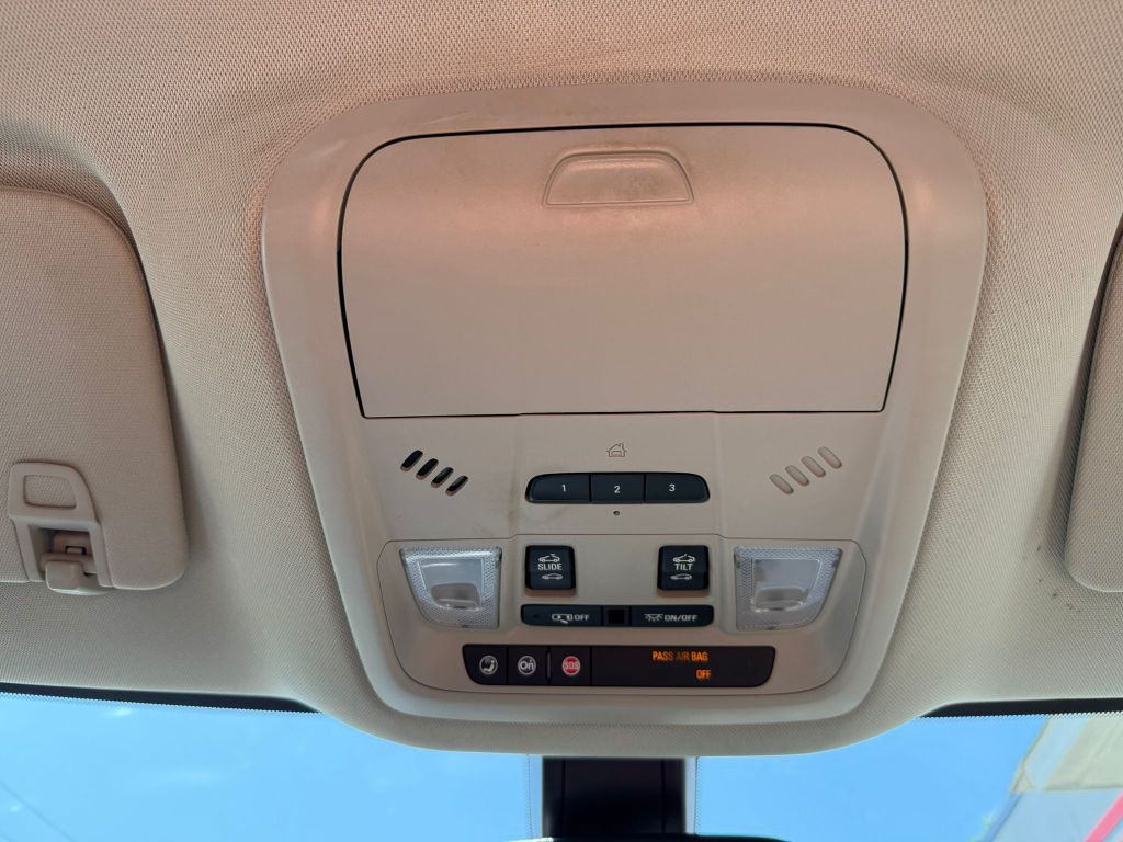 2019 Buick Enclave Image 35