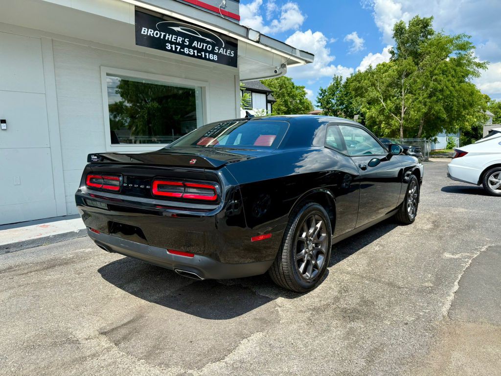 2018 Dodge Challenger Image 11