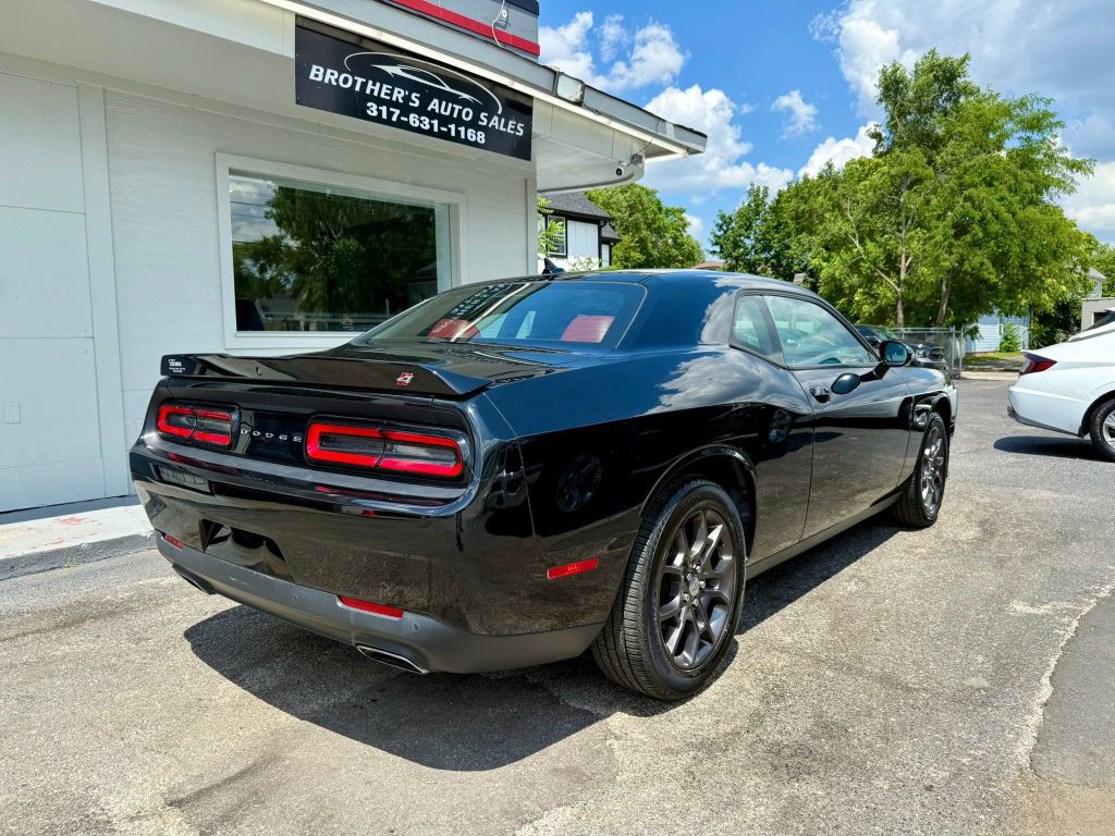2018 Dodge Challenger Image 12