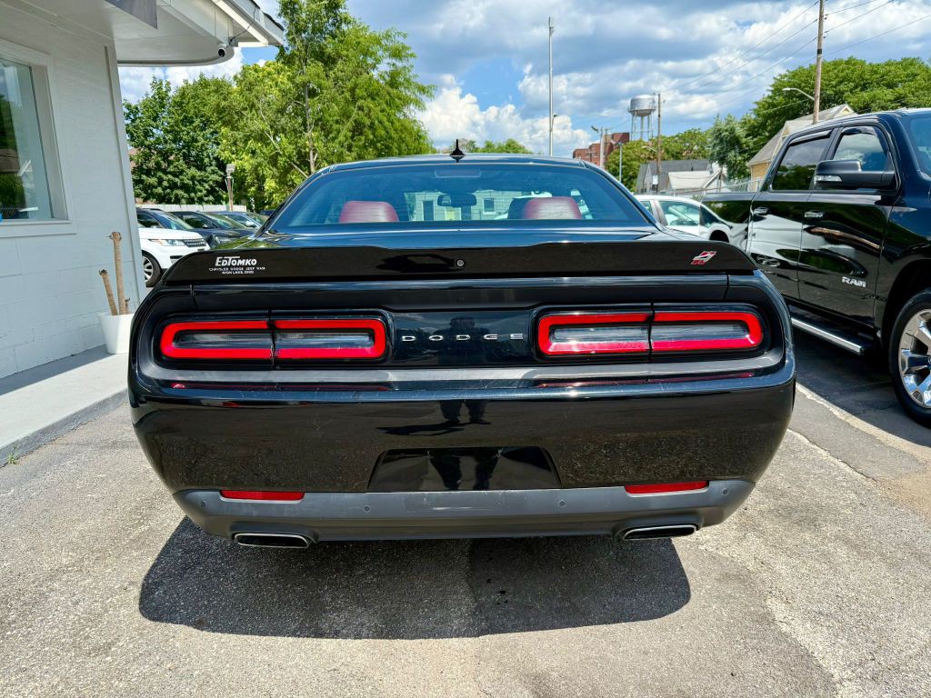 2018 Dodge Challenger Image 14