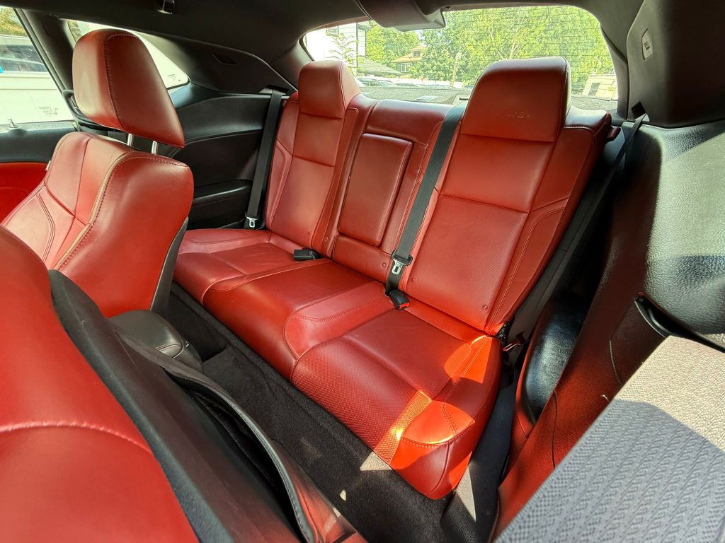 2018 Dodge Challenger Image 19