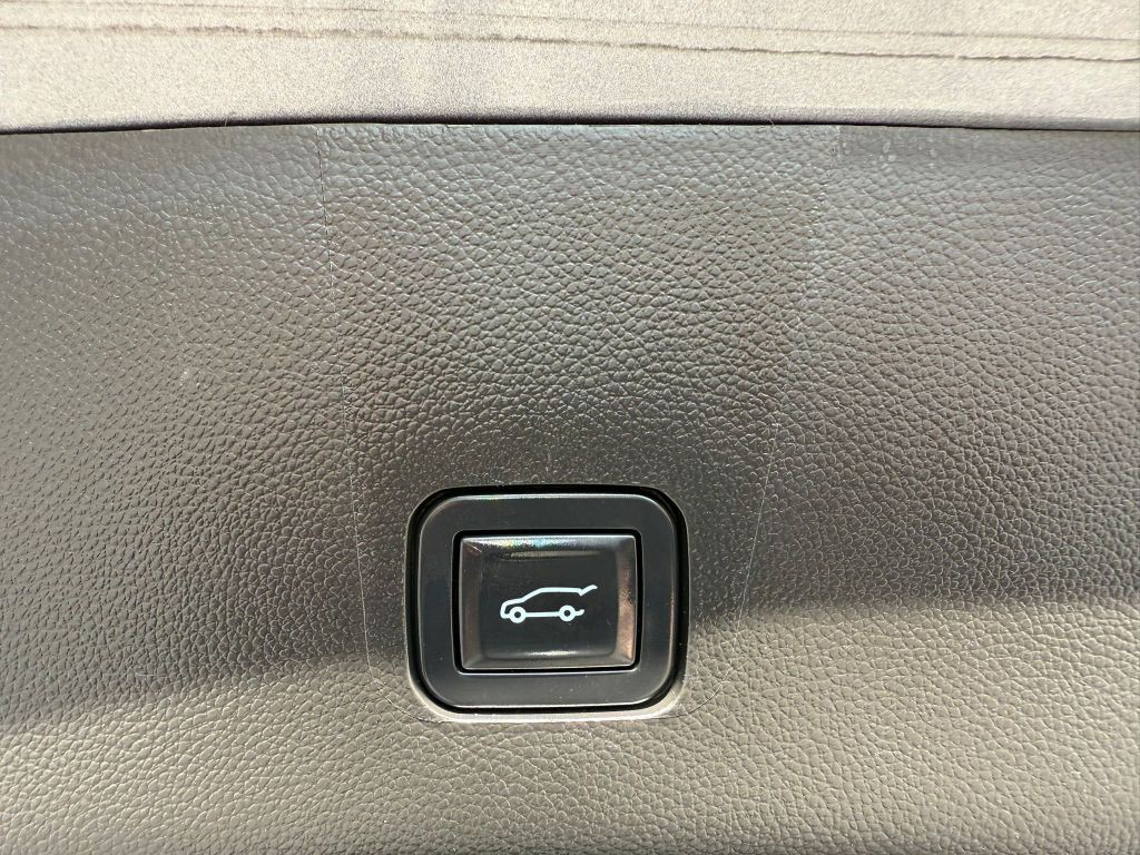 2019 Chevrolet Traverse Image 33