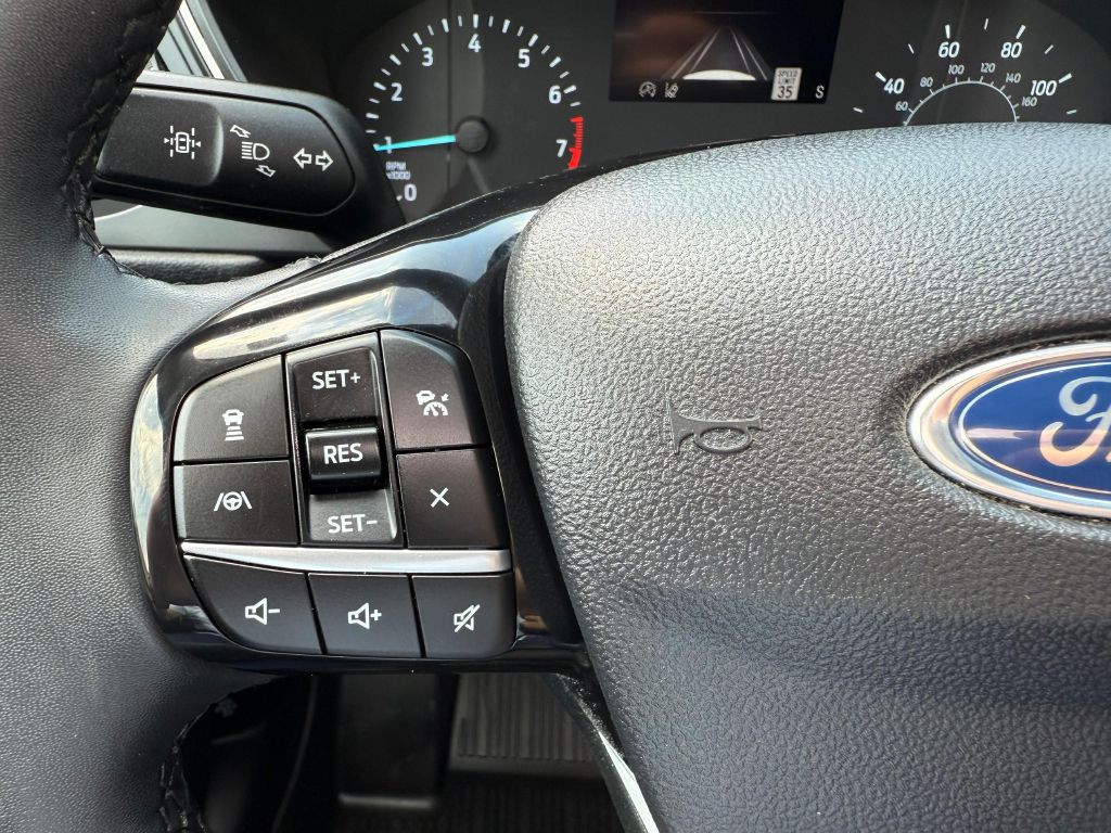 2021 Ford Escape Image 31
