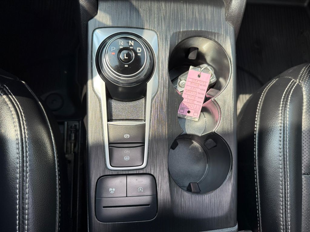 2021 Ford Escape Image 33