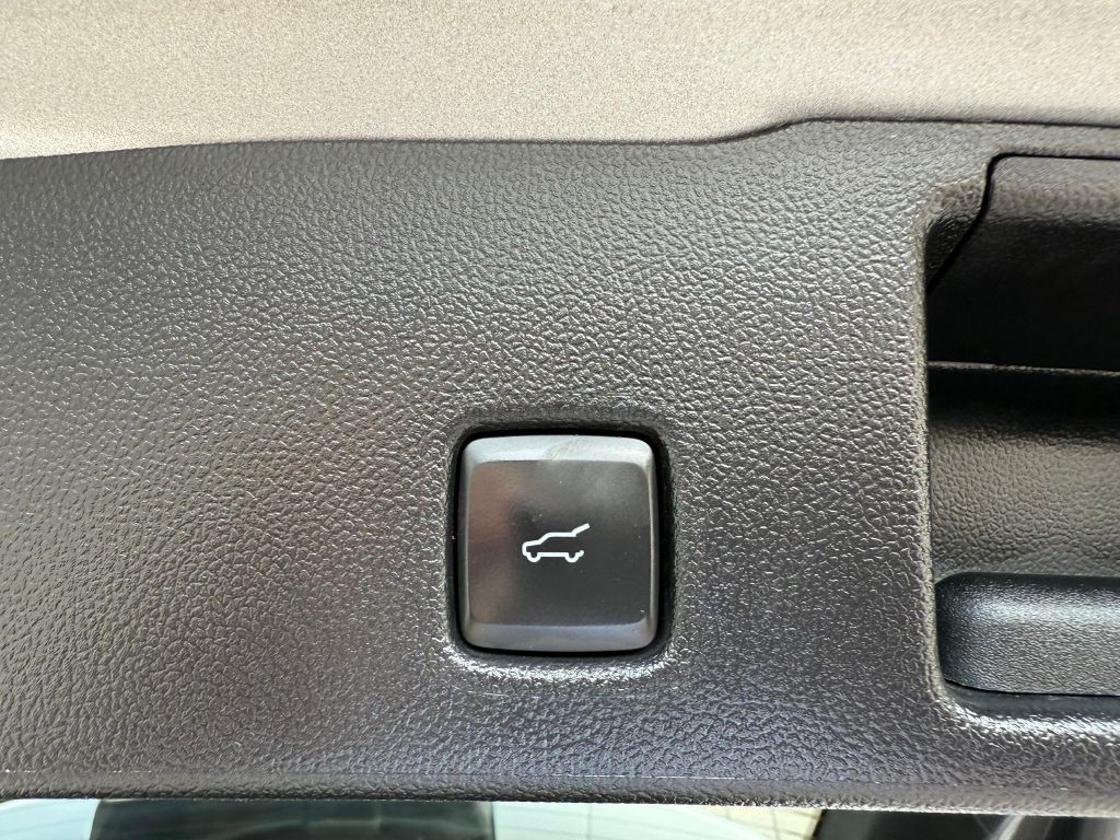 2021 Ford Escape Image 38