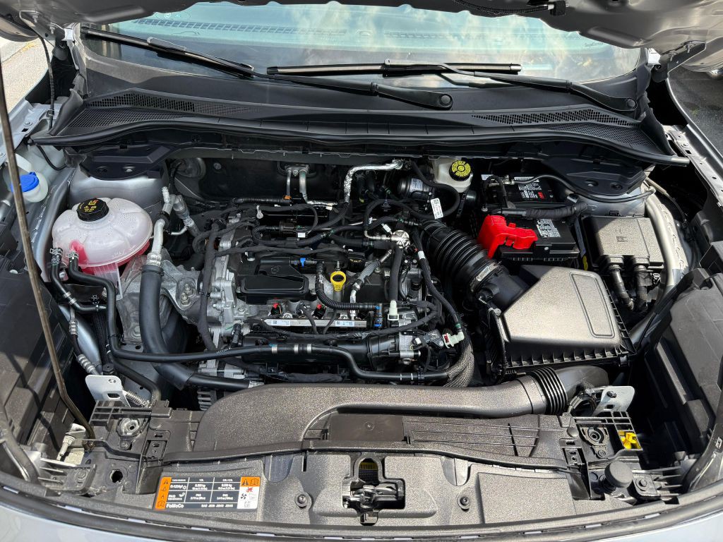 2021 Ford Escape Image 40