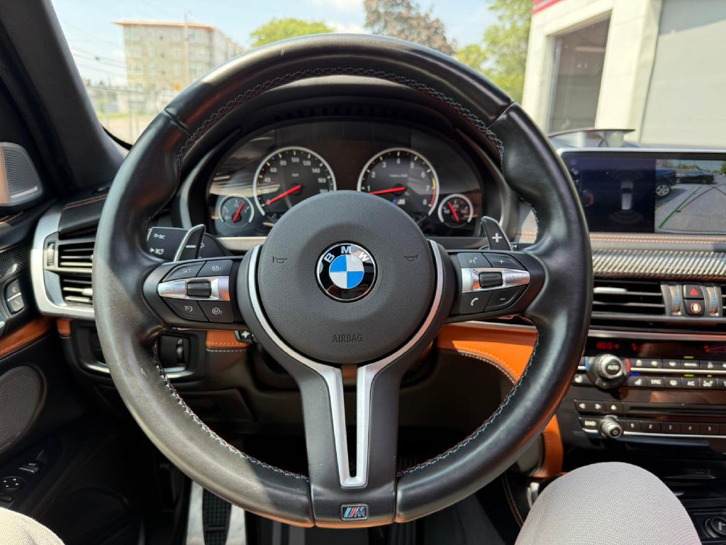 2017 BMW X5 Image 24