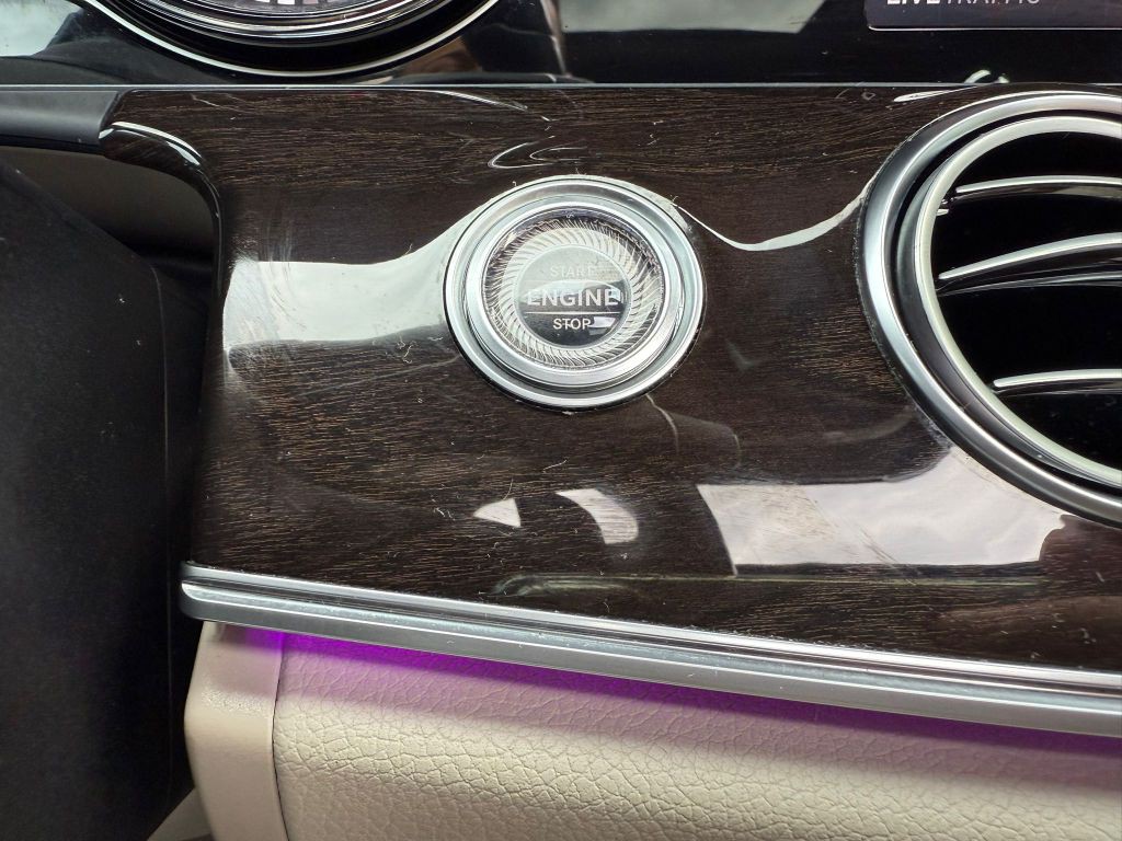 2019 Mercedes-Benz E-Class Image 34