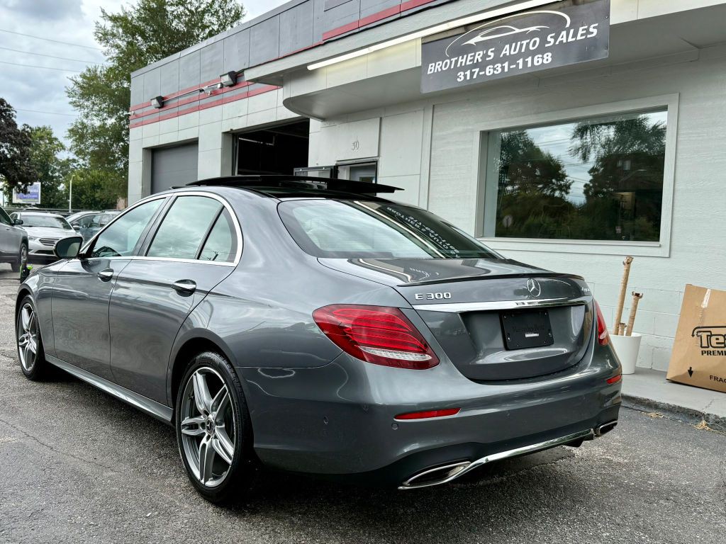 2019 Mercedes-Benz E-Class Image 10
