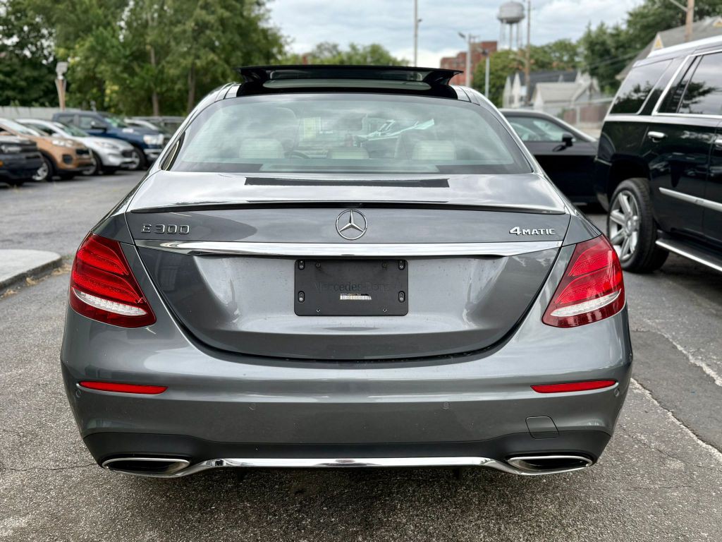 2019 Mercedes-Benz E-Class Image 14