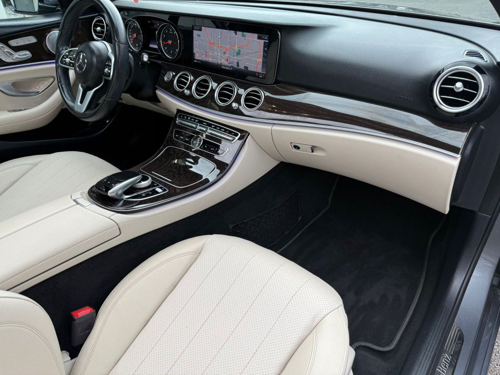 2019 Mercedes-Benz E-Class Image 18