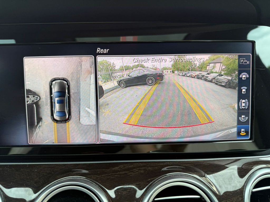2019 Mercedes-Benz E-Class Image 25
