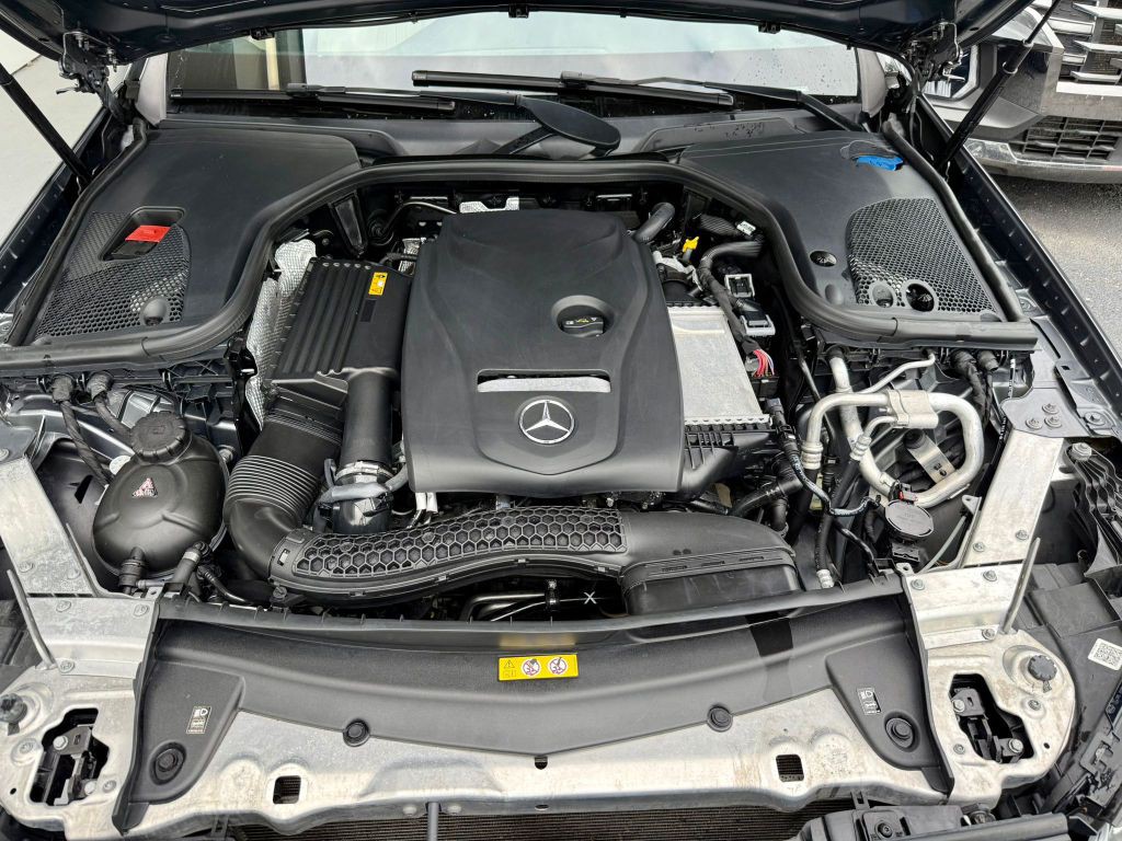 2019 Mercedes-Benz E-Class Image 43