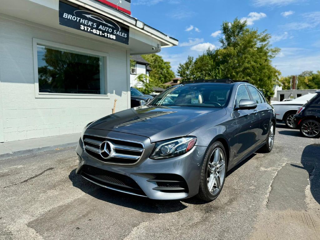 2019 Mercedes-Benz E-Class Image 1