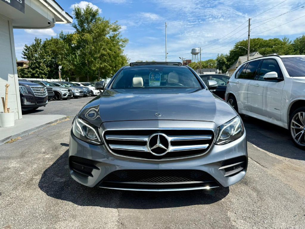 2019 Mercedes-Benz E-Class Image 4