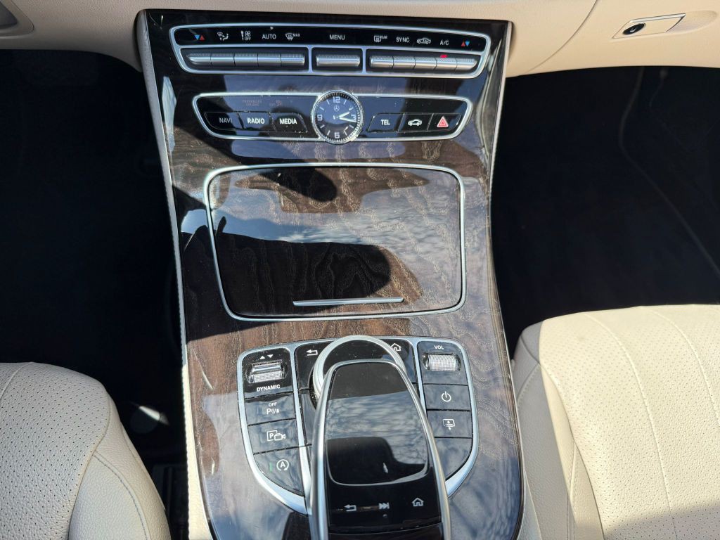 2019 Mercedes-Benz E-Class Image 29