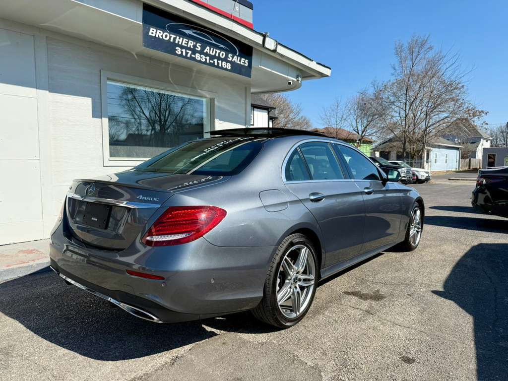 2019 Mercedes-Benz E-Class Image 12