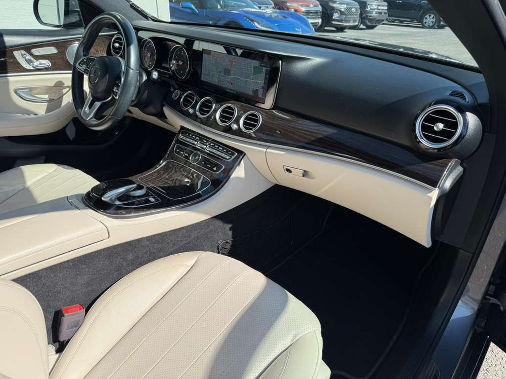 2019 Mercedes-Benz E-Class Image 18