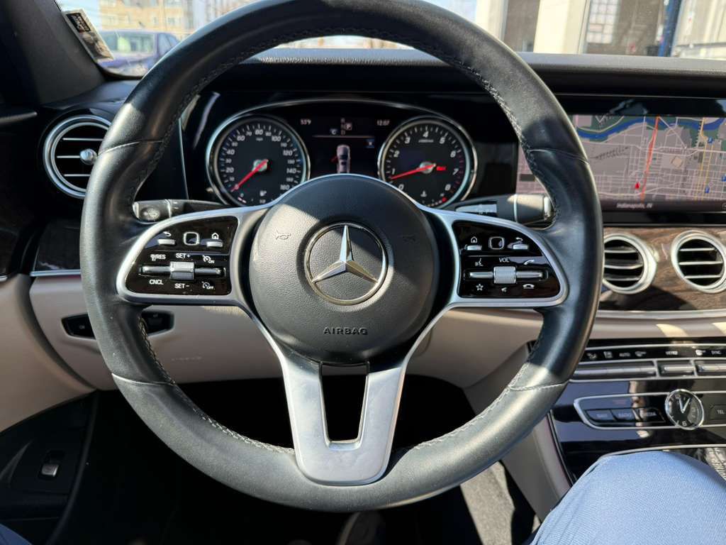2019 Mercedes-Benz E-Class Image 23