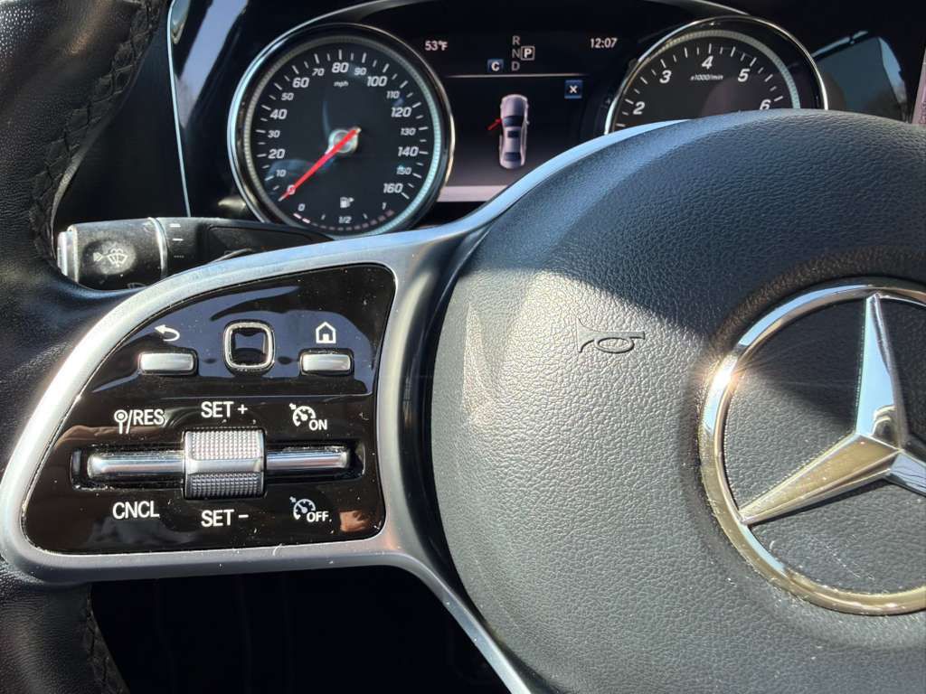 2019 Mercedes-Benz E-Class Image 32