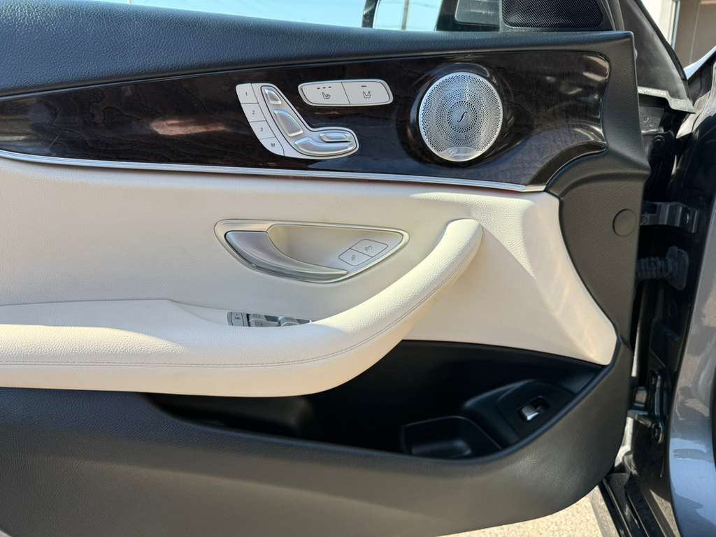 2019 Mercedes-Benz E-Class Image 37