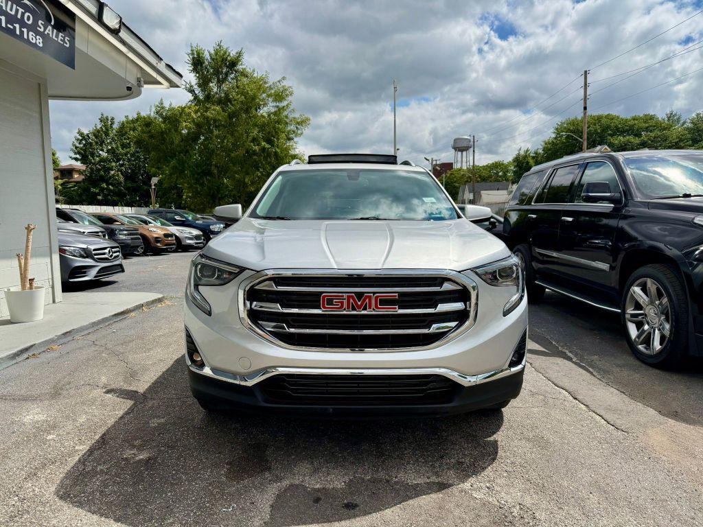 2019 GMC Terrain Image 2