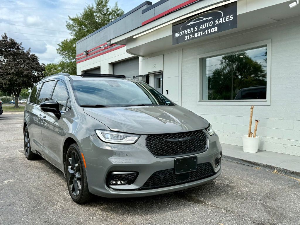 2023 Chrysler Pacifica Image 5