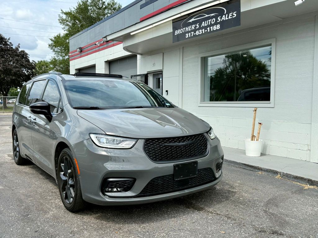 2023 Chrysler Pacifica Image 7