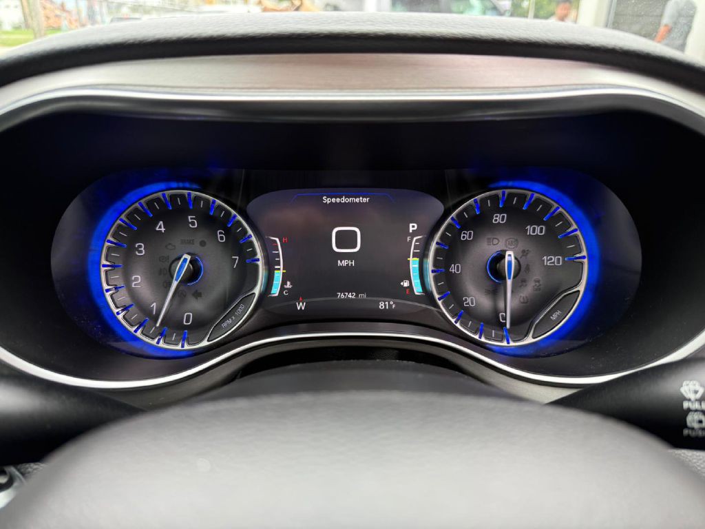 2023 Chrysler Pacifica Image 26