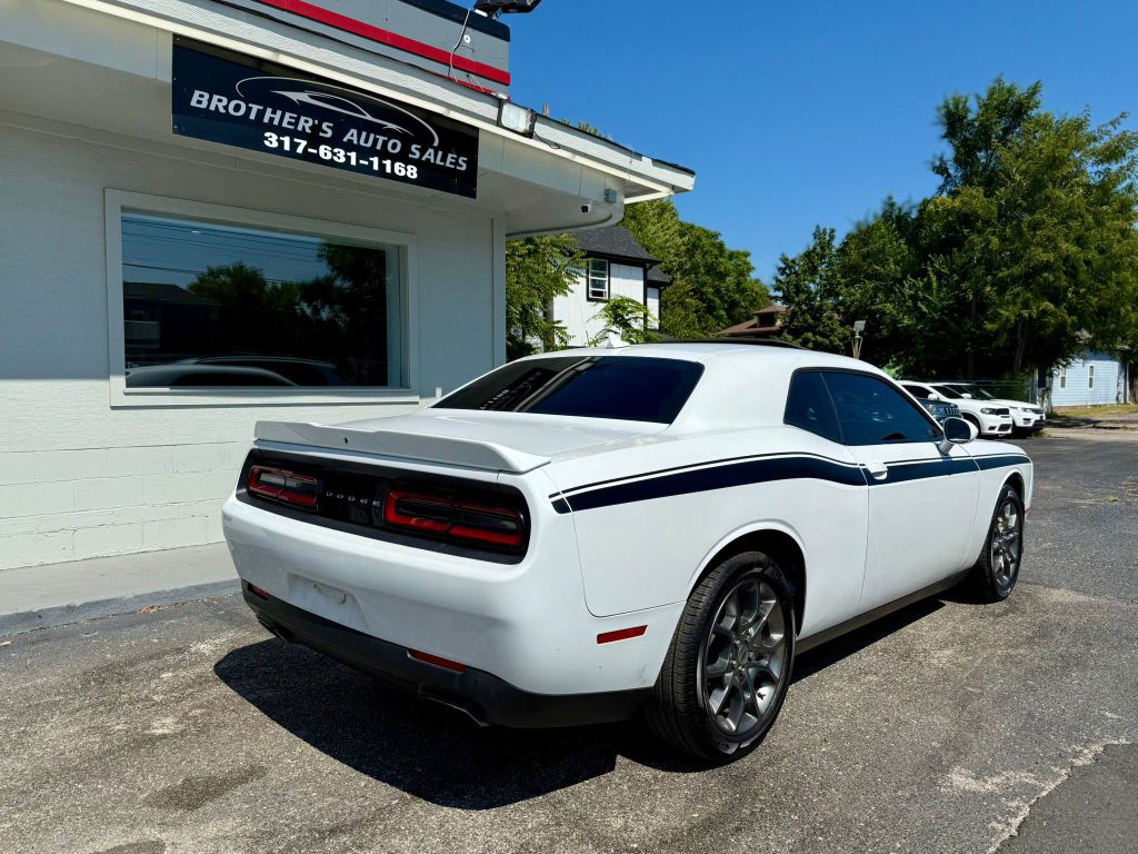 2017 Dodge Challenger Image 13