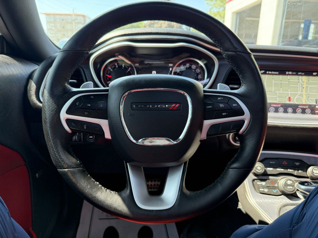 2017 Dodge Challenger Image 22
