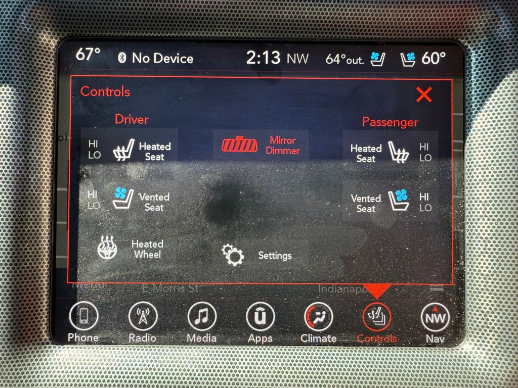 2017 Dodge Challenger Image 28