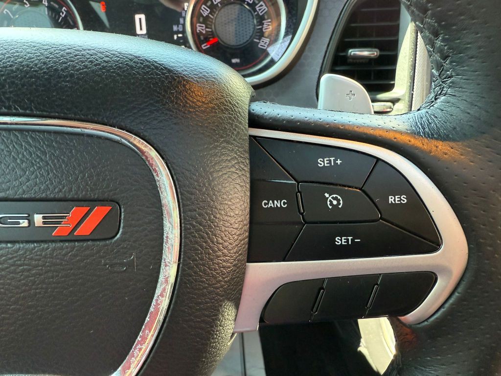 2017 Dodge Challenger Image 33