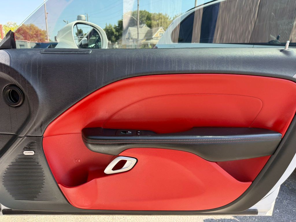 2017 Dodge Challenger Image 36