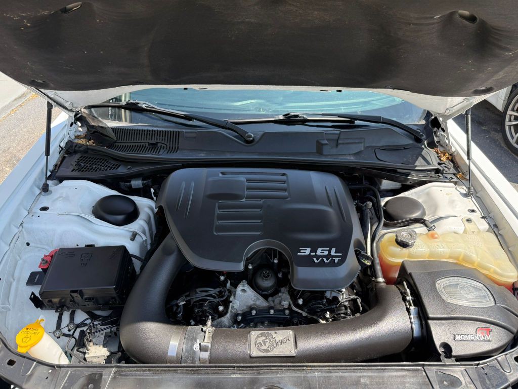 2017 Dodge Challenger Image 41
