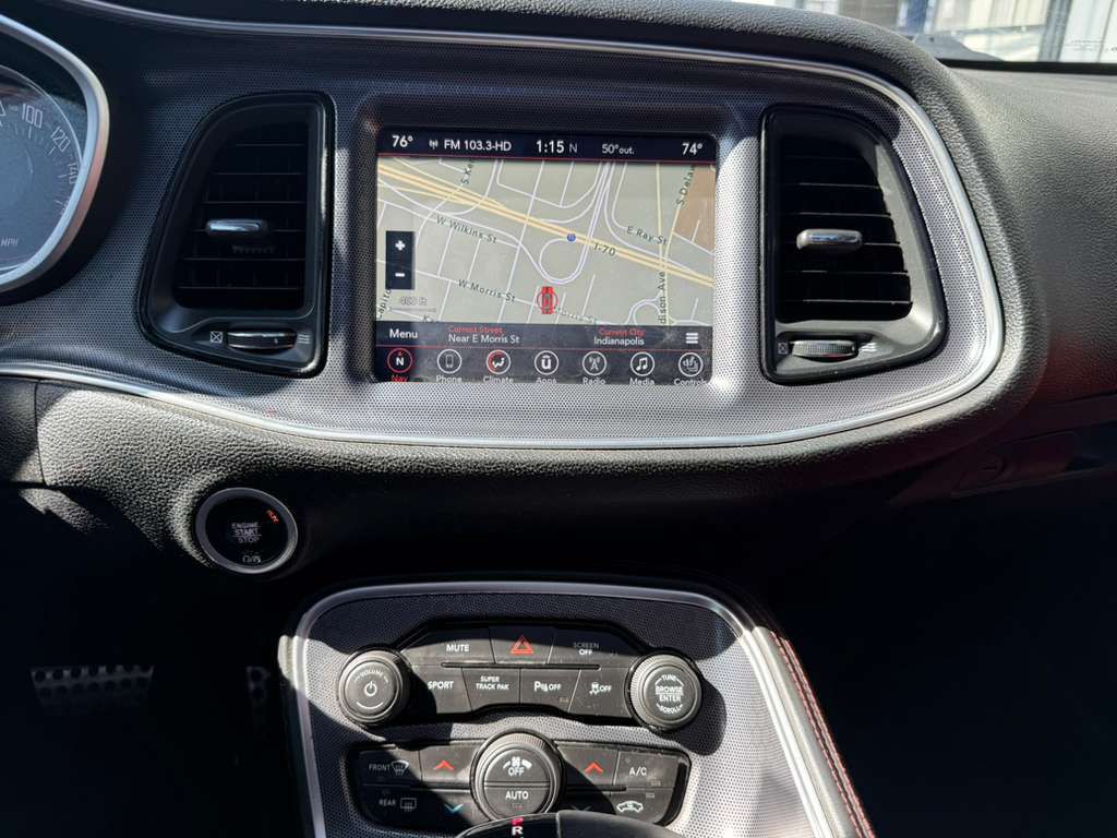 2017 Dodge Challenger Image 22