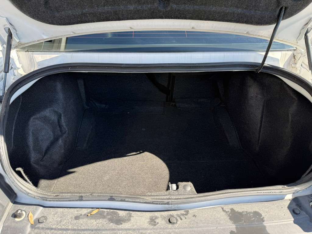 2017 Dodge Challenger Image 37