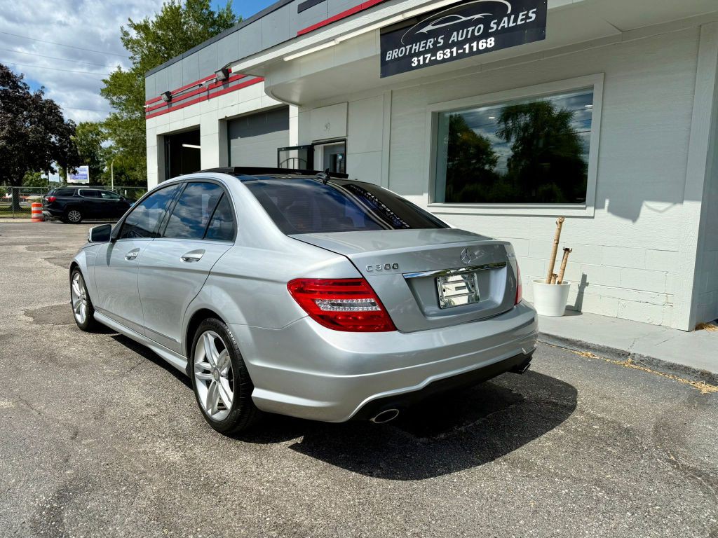 2014 Mercedes-Benz C-Class Image 9