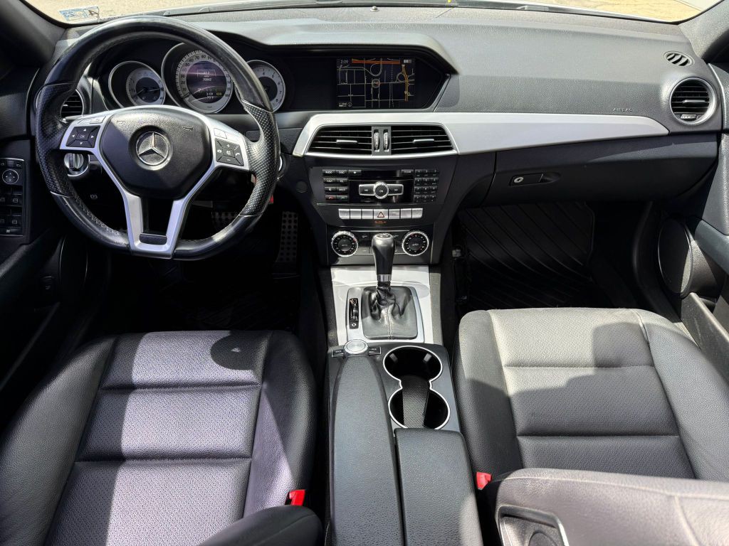 2014 Mercedes-Benz C-Class Image 14