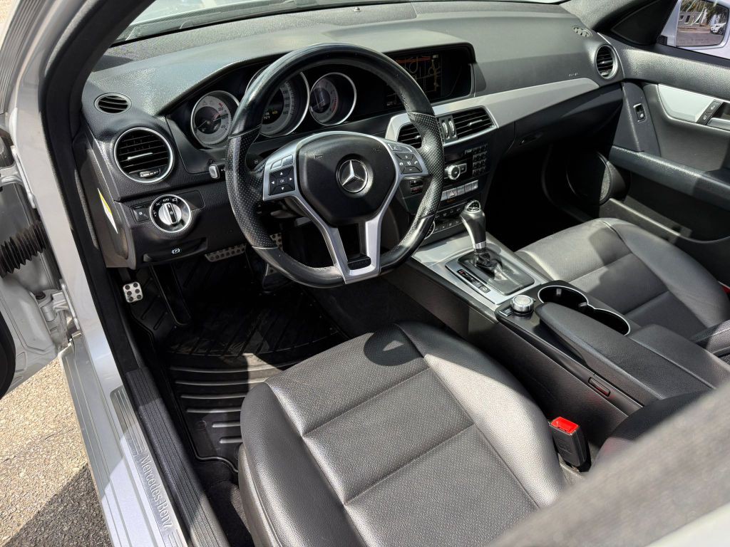 2014 Mercedes-Benz C-Class Image 15