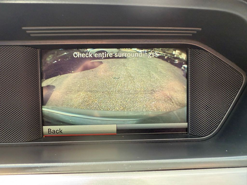 2014 Mercedes-Benz C-Class Image 25