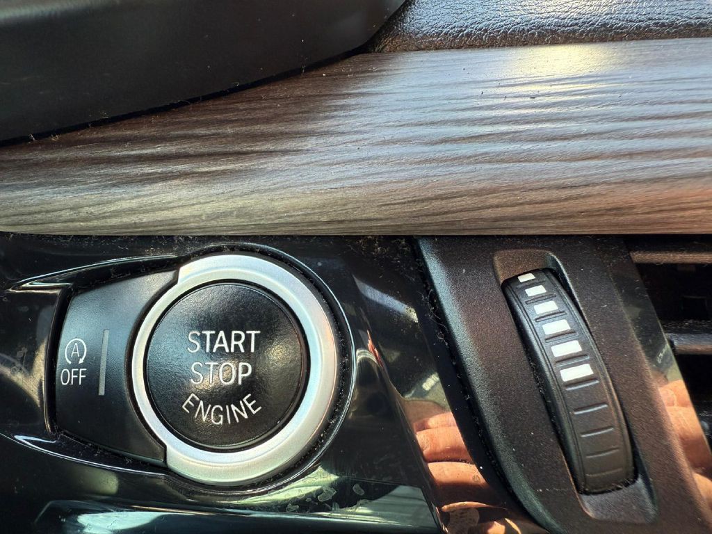 2015 BMW X5 Image 35