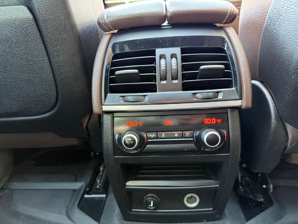 2015 BMW X5 Image 36