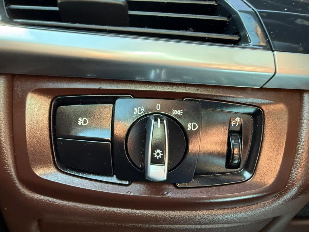 2015 BMW X5 Image 41